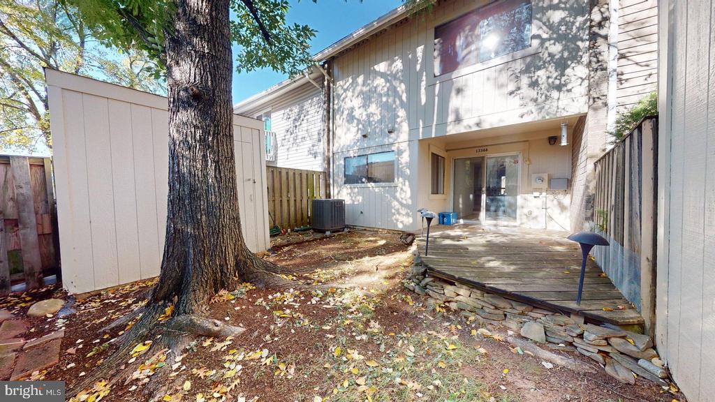 13366 HUNGERFORD PLACE
