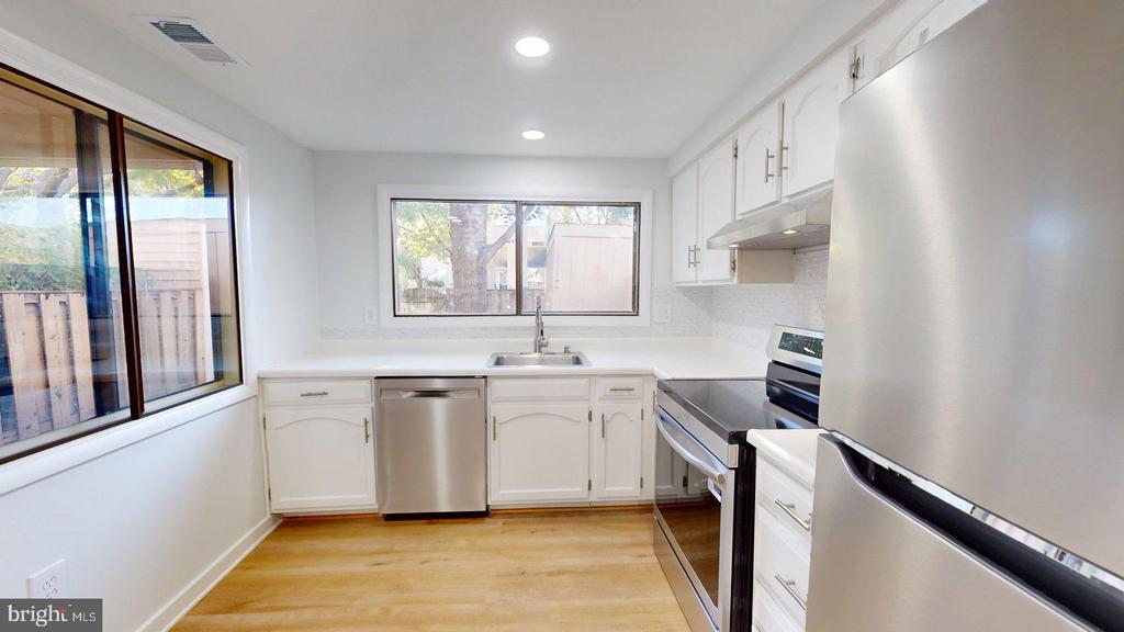 13366 HUNGERFORD PLACE