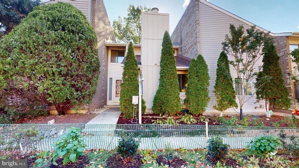 13366 HUNGERFORD PLACE