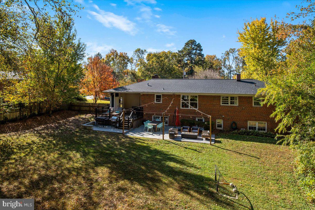 4504 NEPTUNE DRIVE