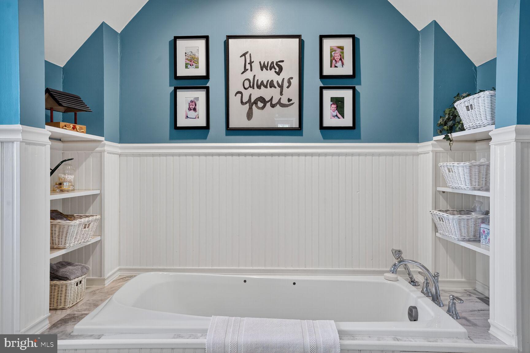 6039 EDGEWOOD TERRACE