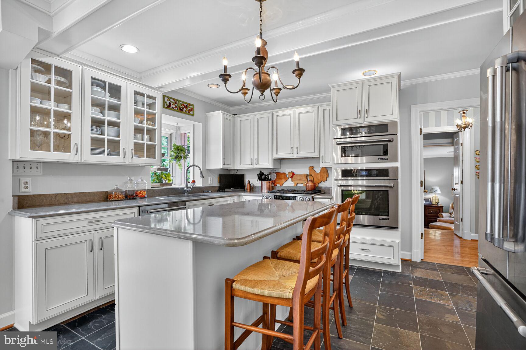 6039 EDGEWOOD TERRACE