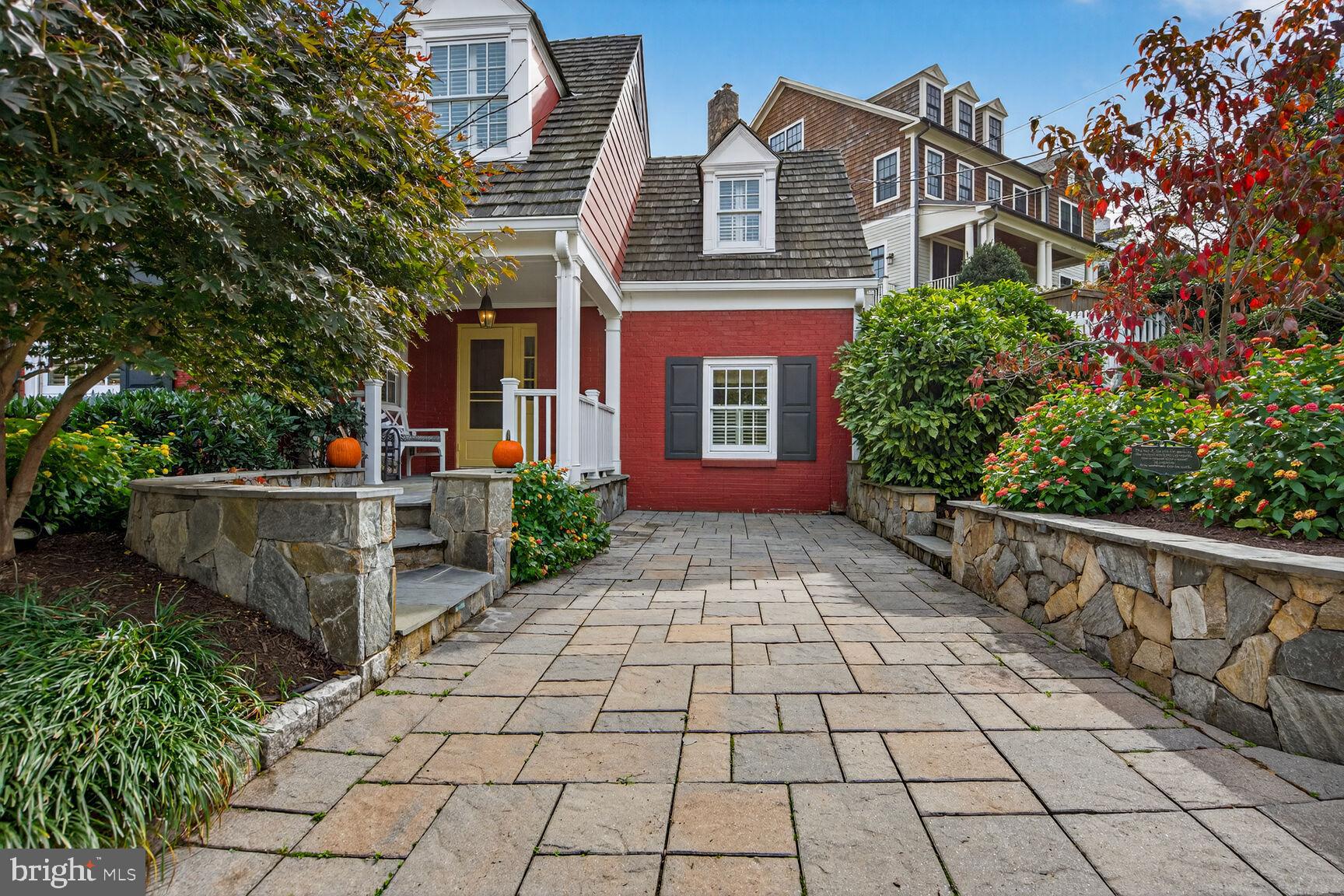 6039 EDGEWOOD TERRACE