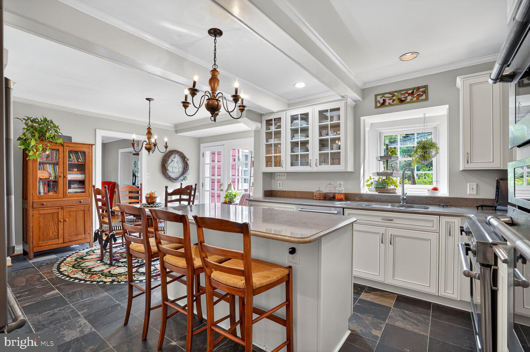 6039 EDGEWOOD TERRACE