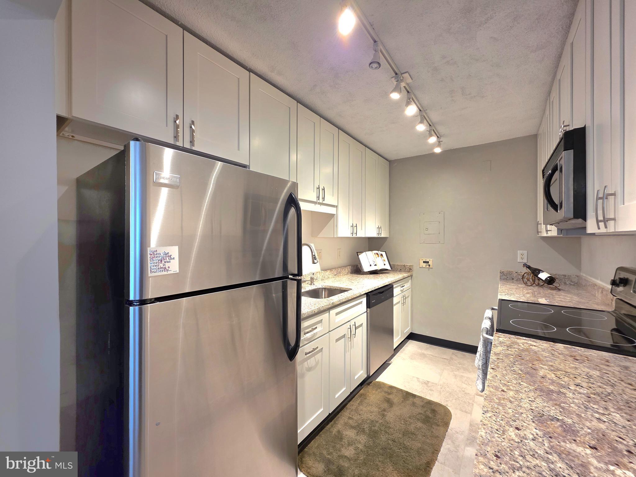 2059 HUNTINGTON AVENUE 312