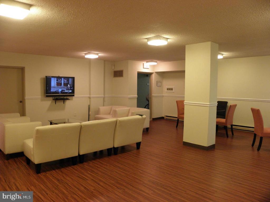 2059 HUNTINGTON AVENUE 312