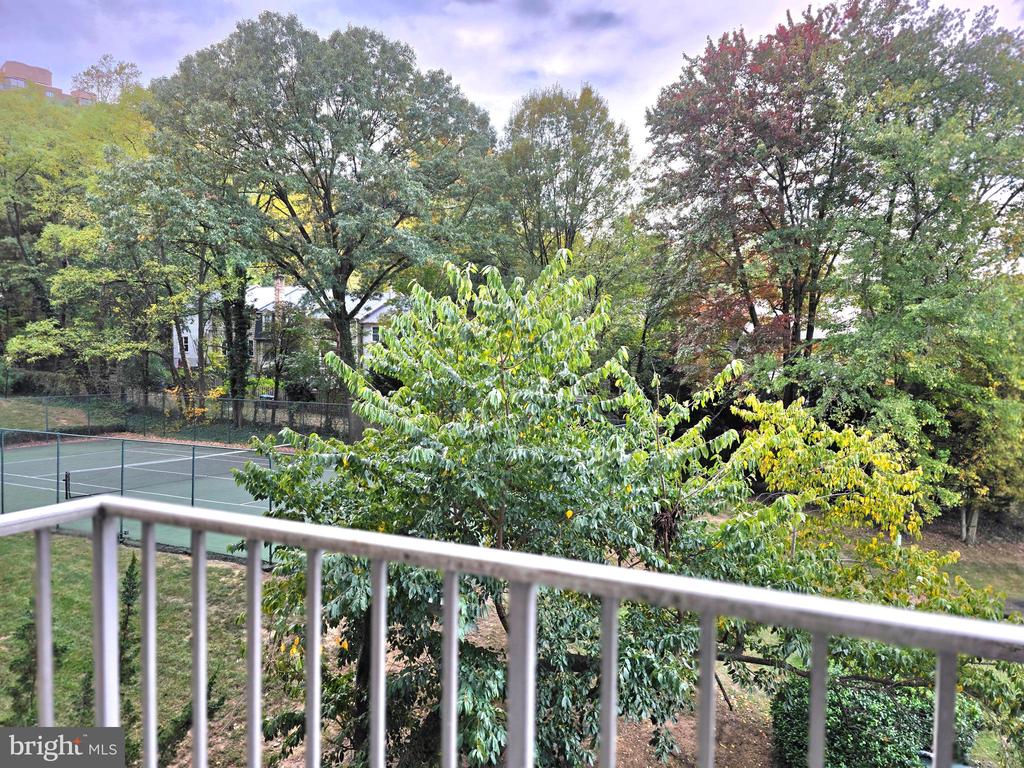 2059 HUNTINGTON AVENUE 312