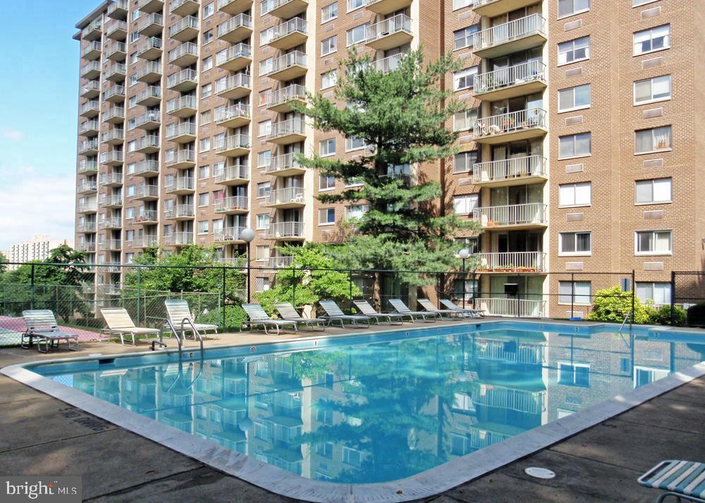 2059 HUNTINGTON AVENUE 312
