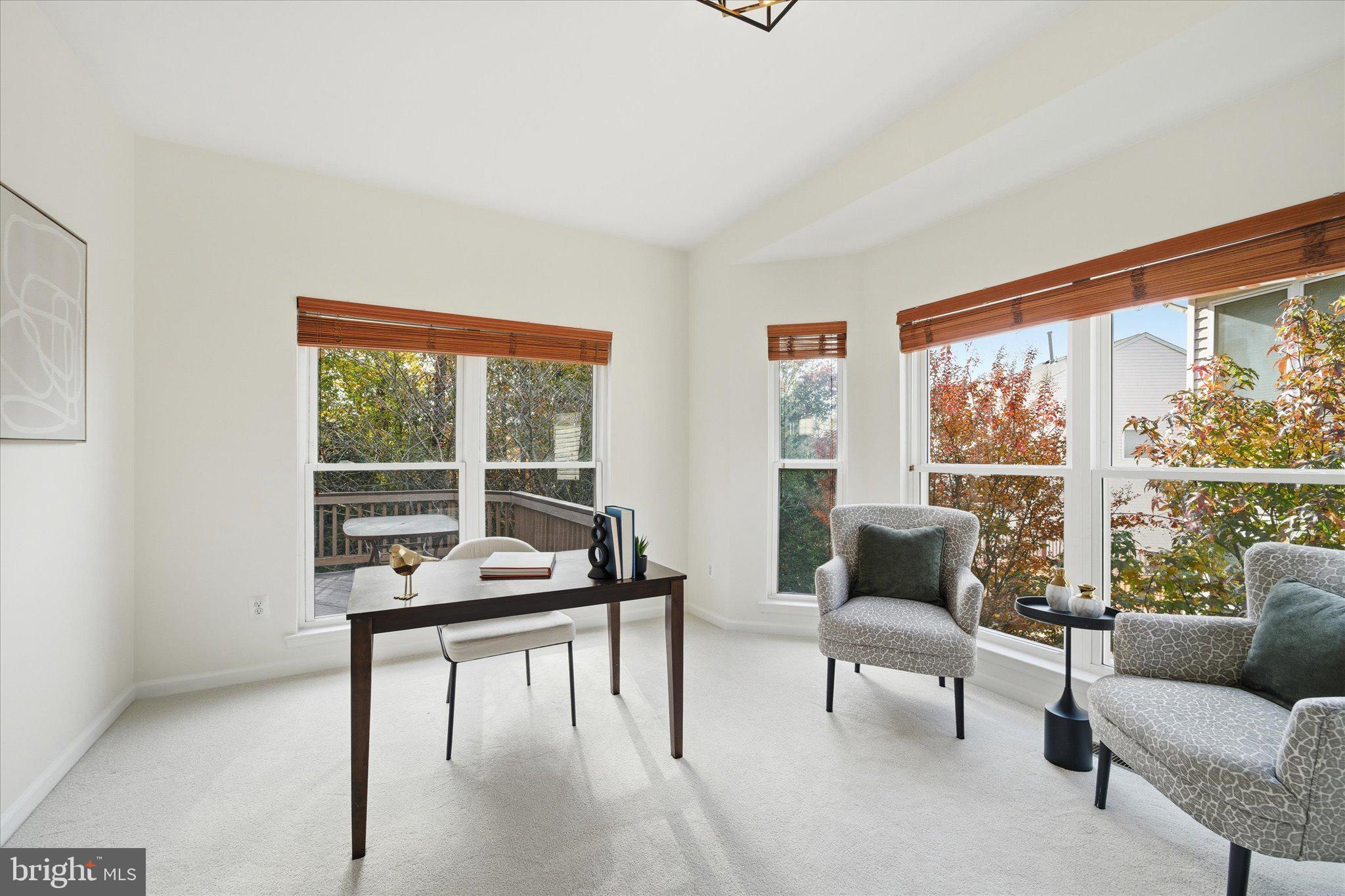 3116 WHITE DAISY PLACE