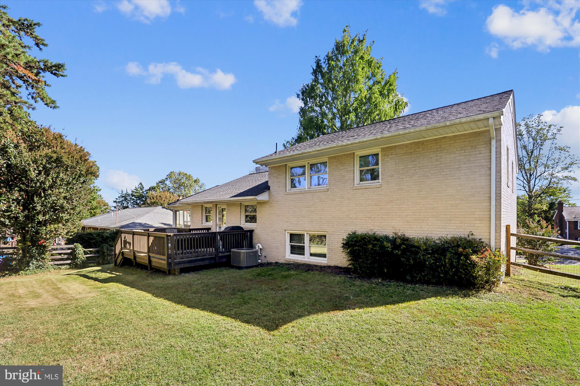 6418 PRINCETON DRIVE