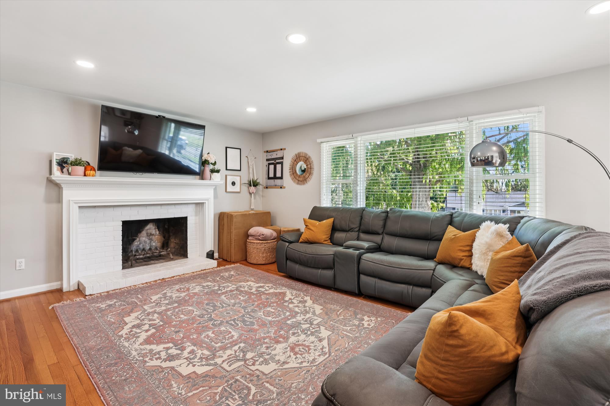 6418 PRINCETON DRIVE