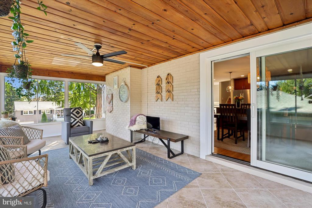 6418 PRINCETON DRIVE