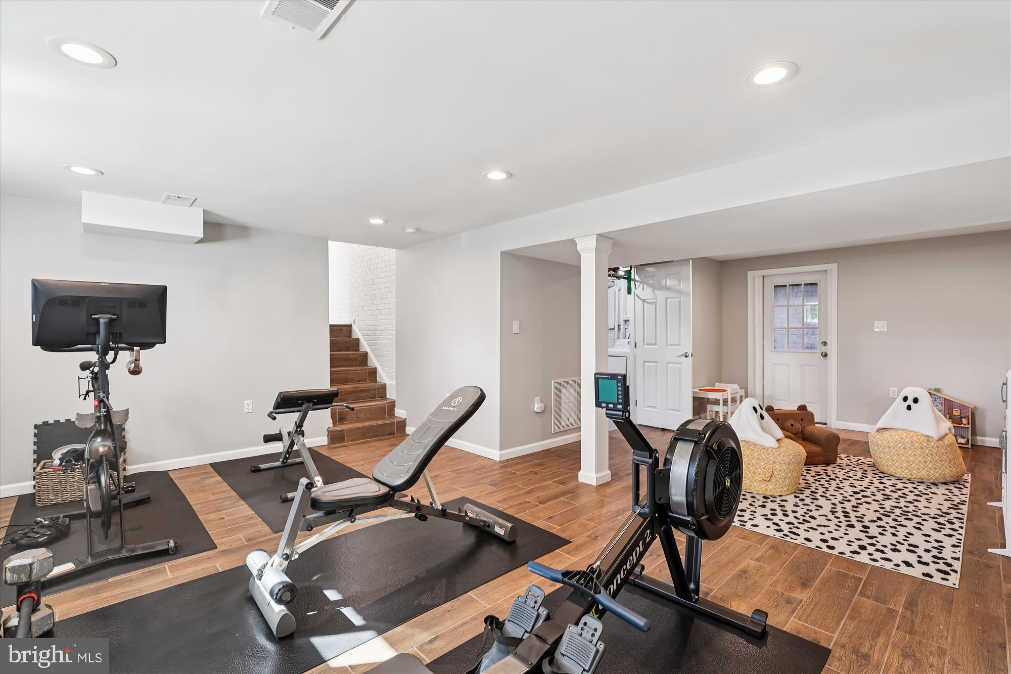 6418 PRINCETON DRIVE