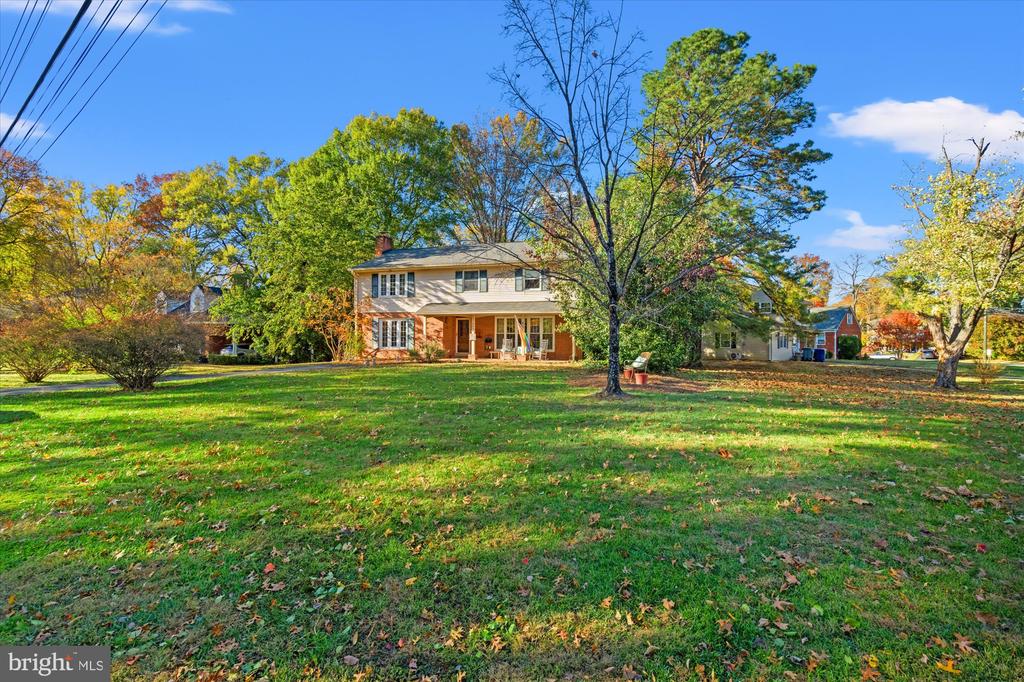 2410 RYEGATE LANE
