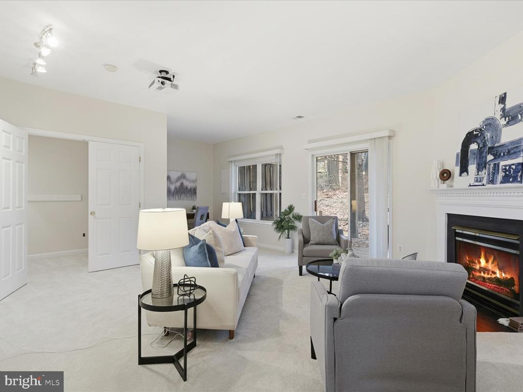 4204 TRUMBO COURT