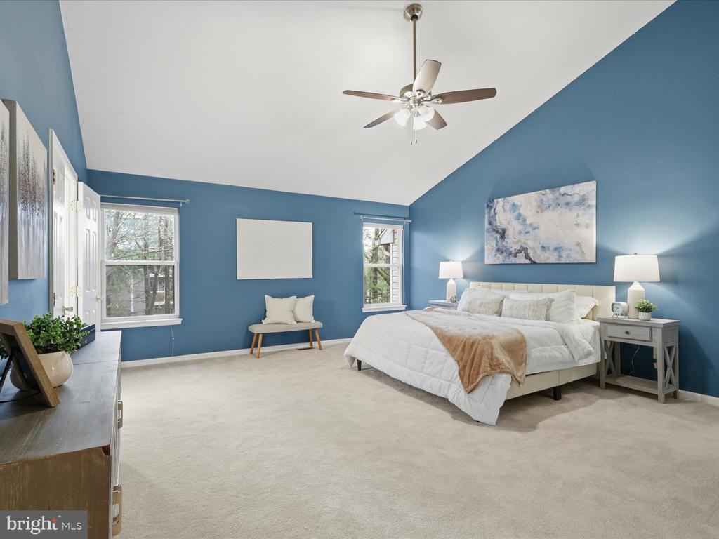 4204 TRUMBO COURT