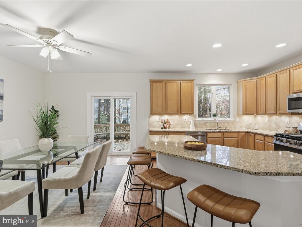 4204 TRUMBO COURT