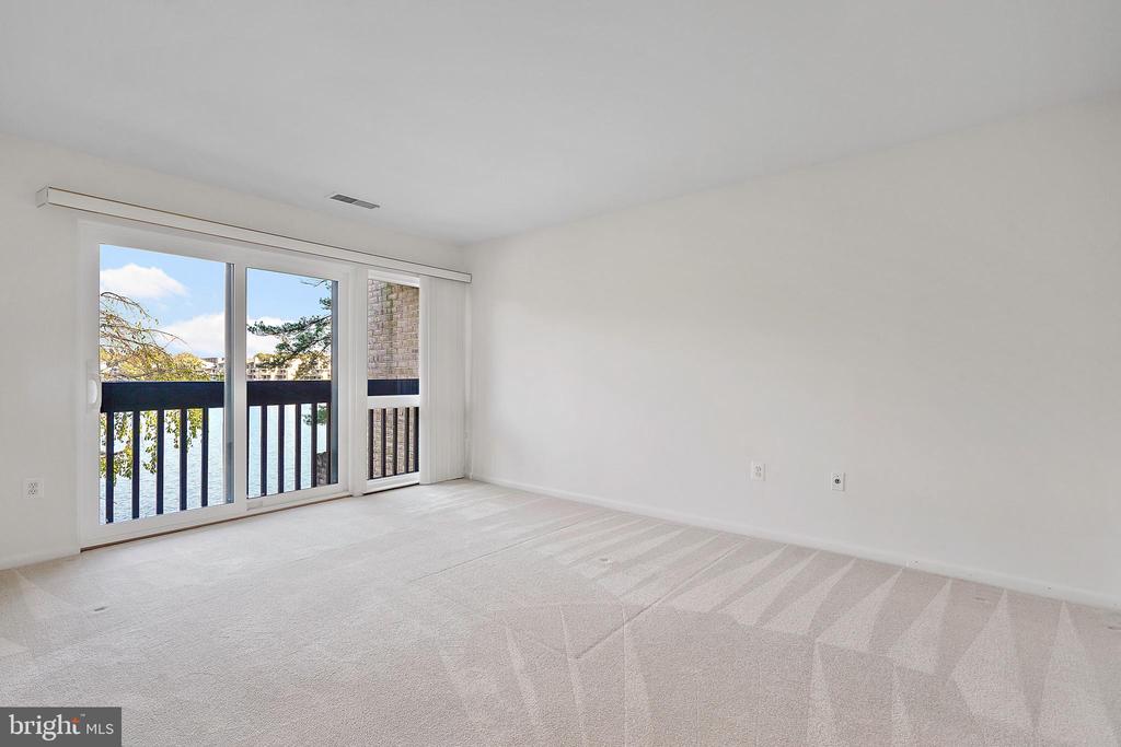 2006 LAKEBREEZE WAY