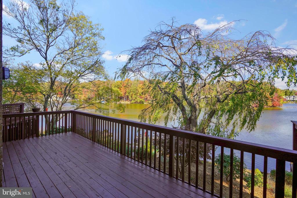 2006 LAKEBREEZE WAY