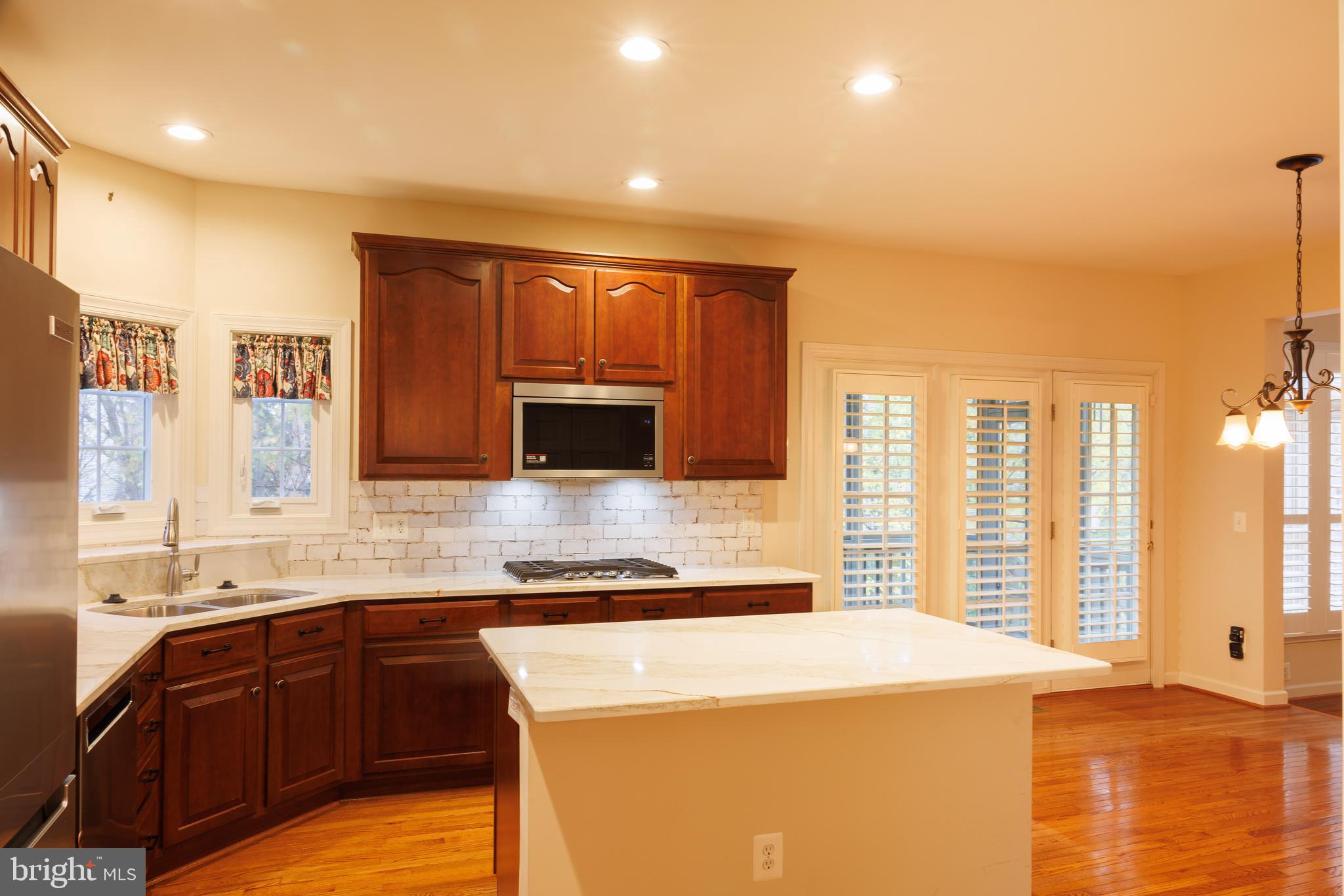 8623 JAMES CREEK DRIVE