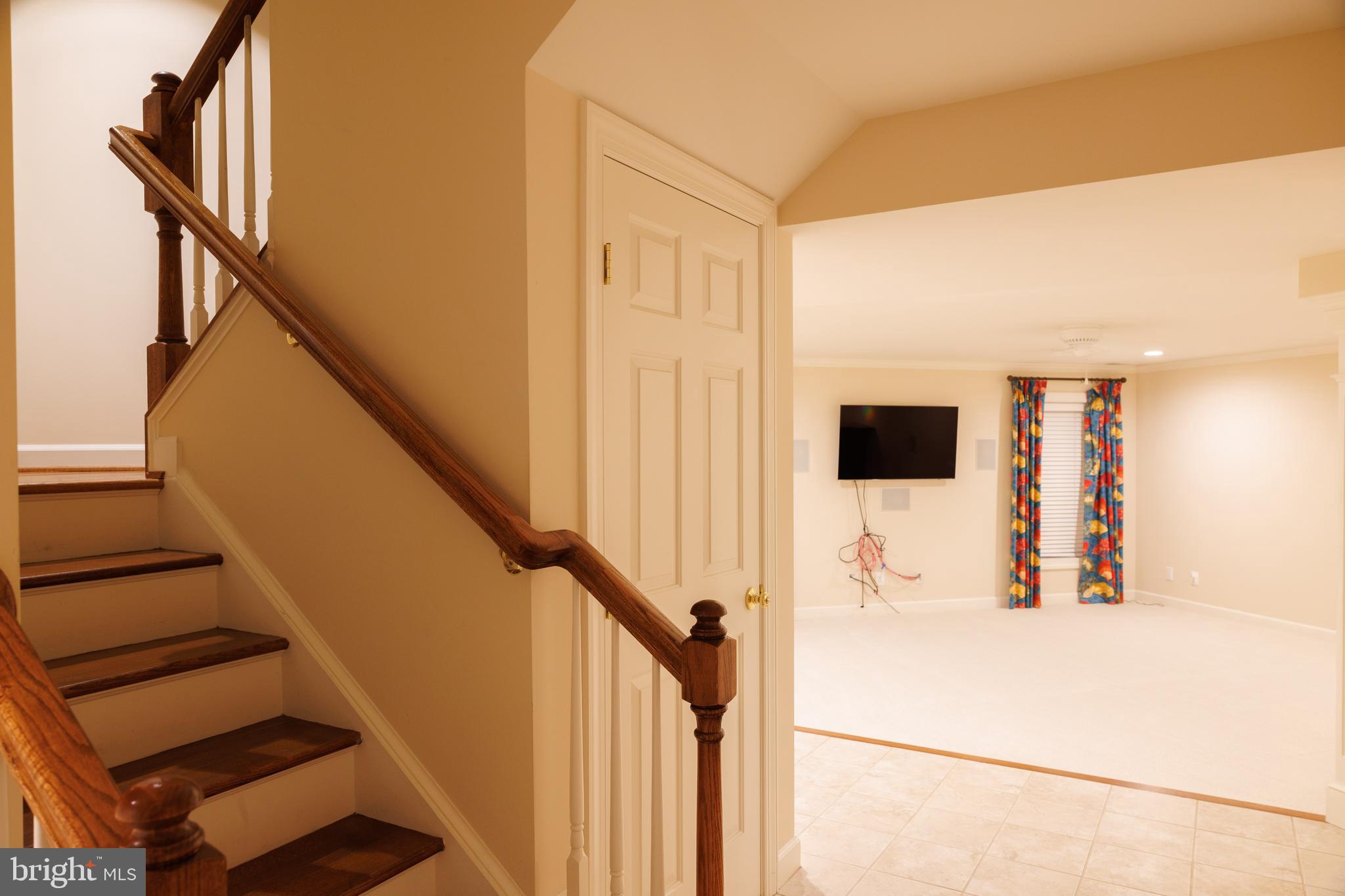 8623 JAMES CREEK DRIVE