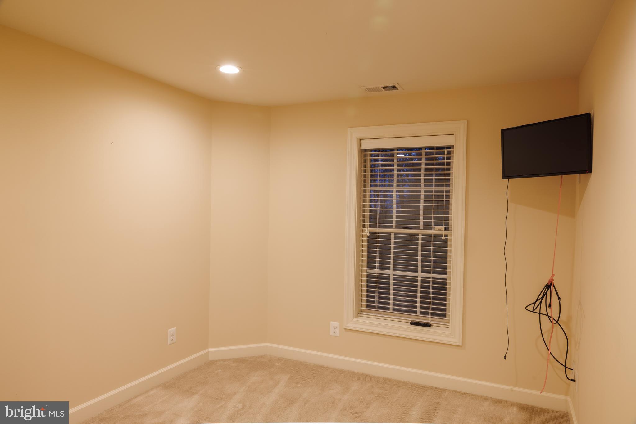 8623 JAMES CREEK DRIVE