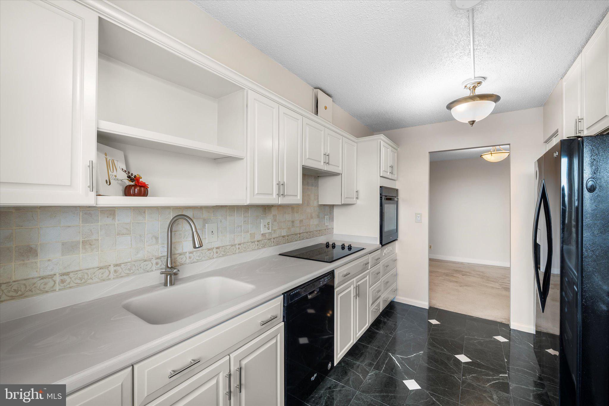 5902 MOUNT EAGLE DRIVE 1410