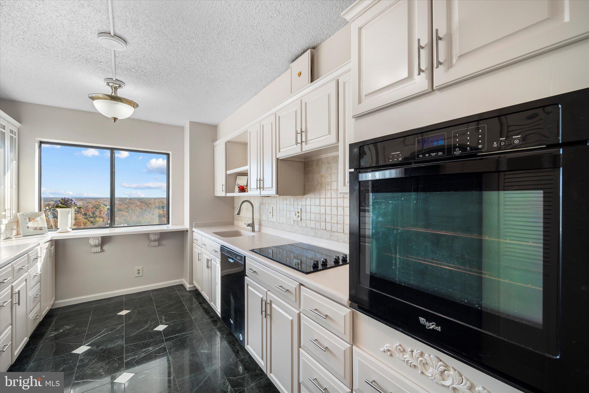 5902 MOUNT EAGLE DRIVE 1410