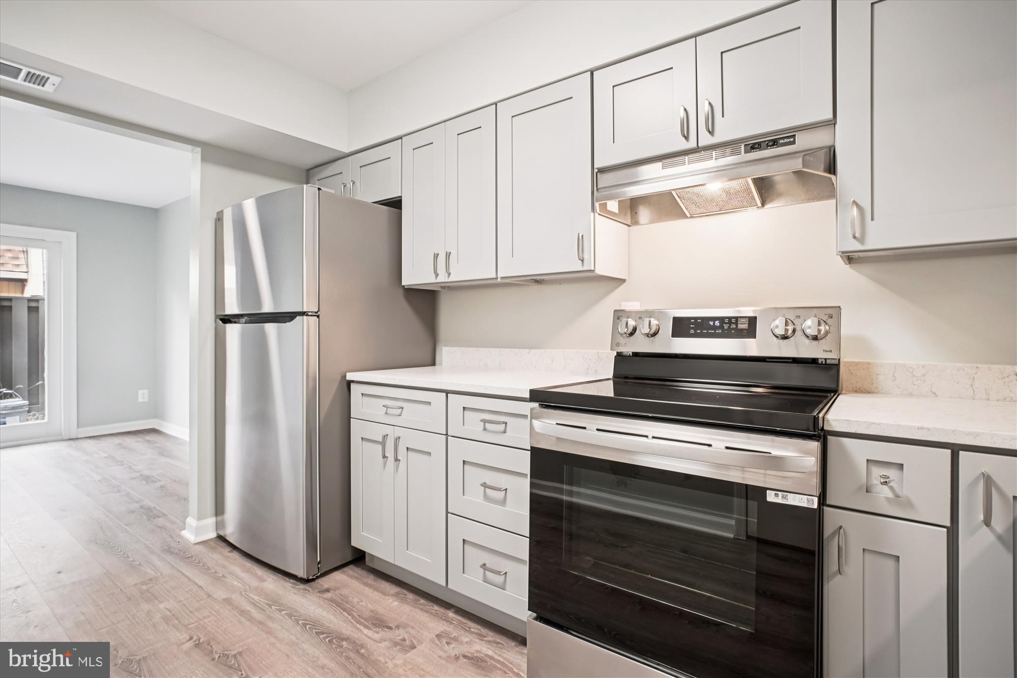 7911 SAN LEANDRO PLACE 119A