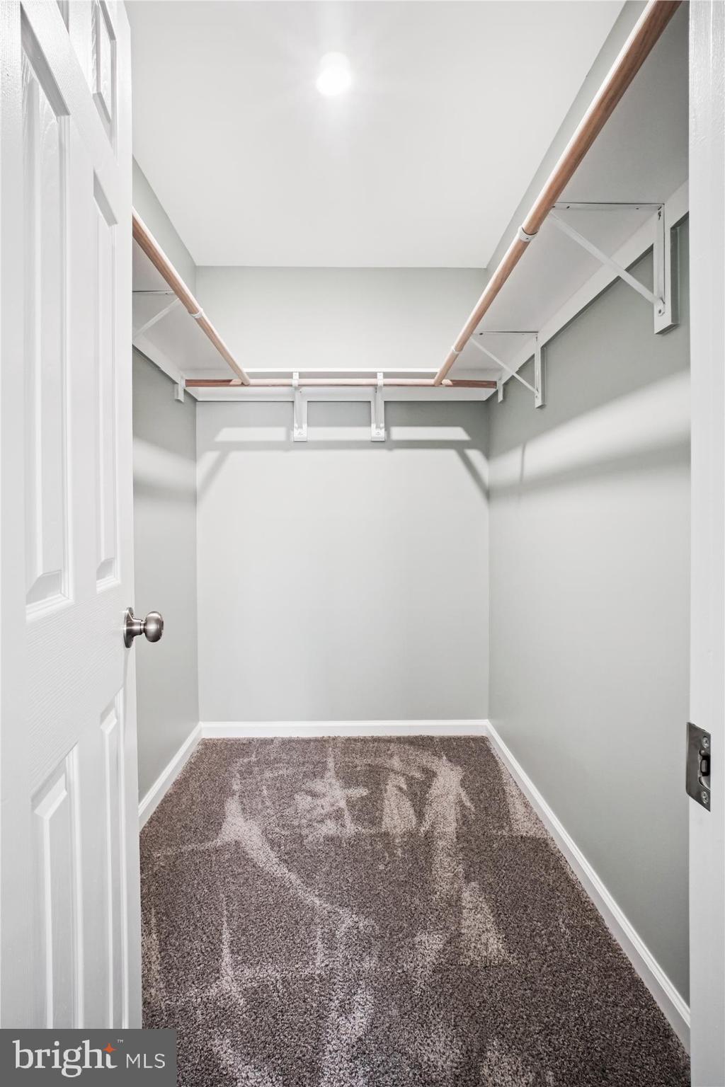 7911 SAN LEANDRO PLACE 119A