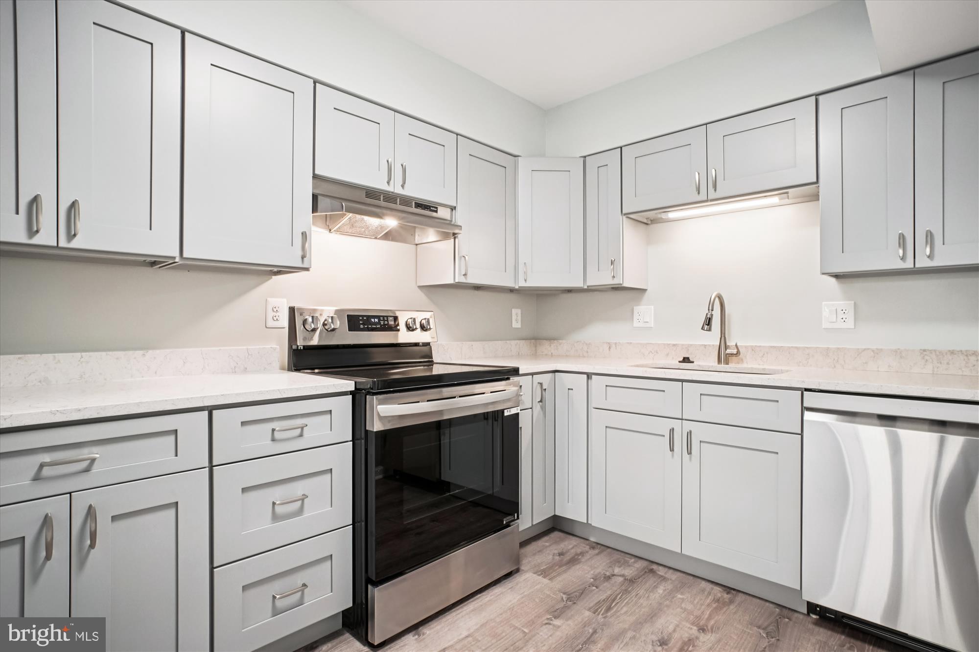 7911 SAN LEANDRO PLACE 119A