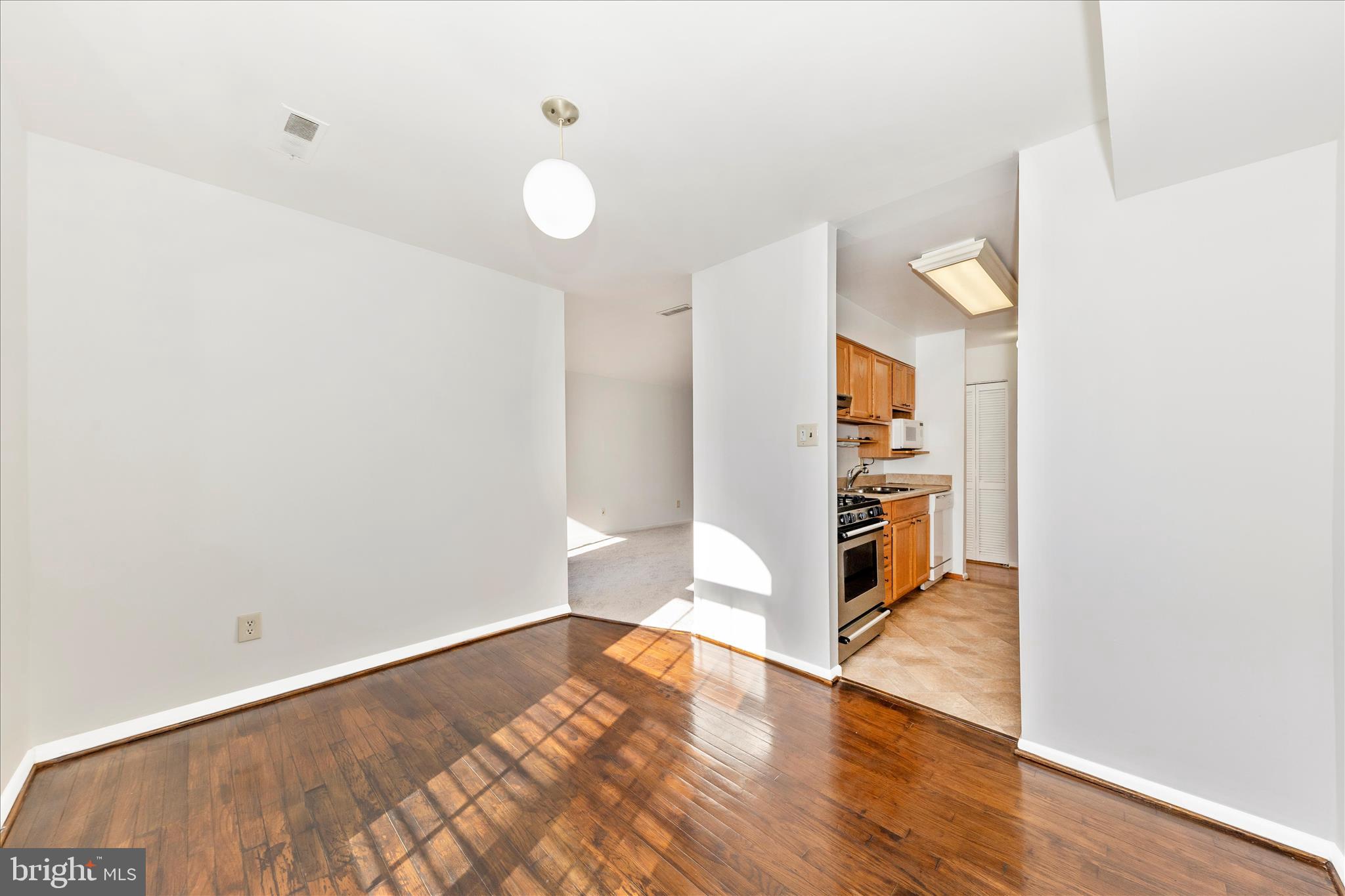 3316 WOODBURN VILLAGE DRIVE 12