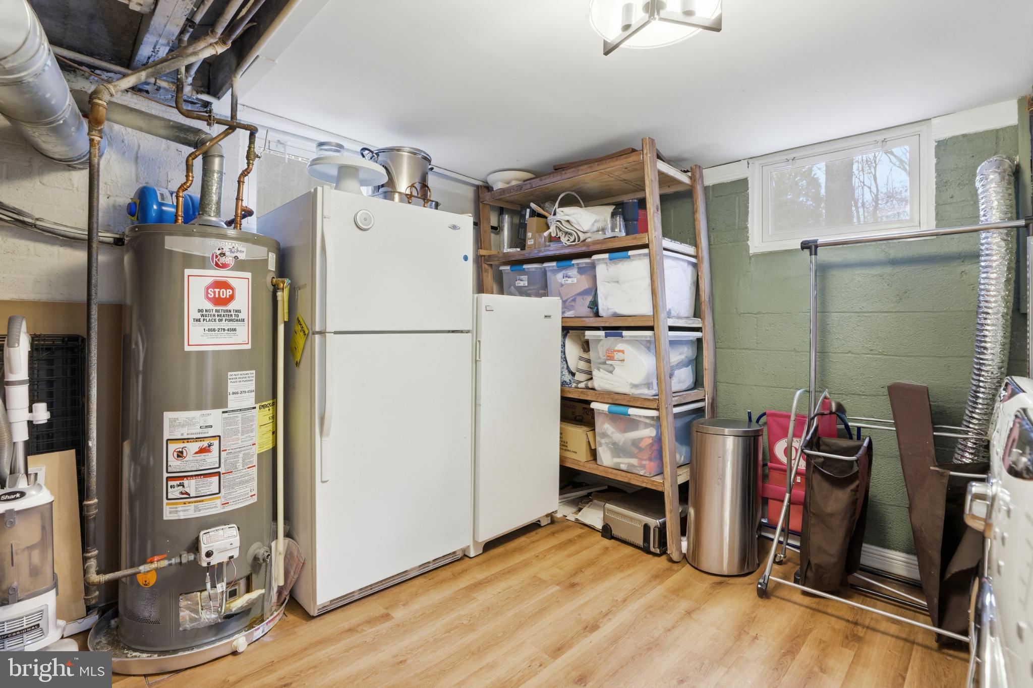 6539 OAKWOOD DRIVE