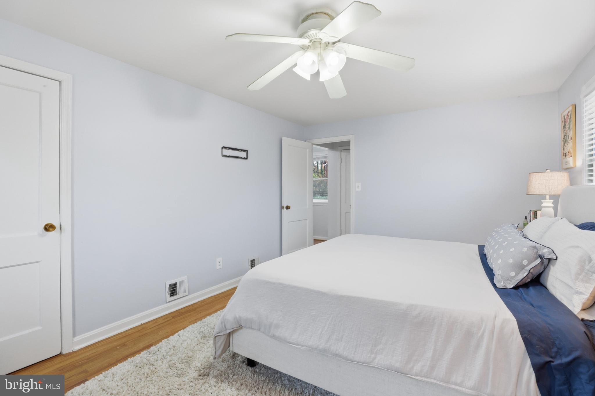 6539 OAKWOOD DRIVE