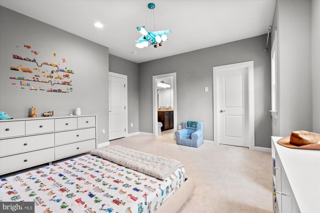 9091 BEAR BRANCH PLACE