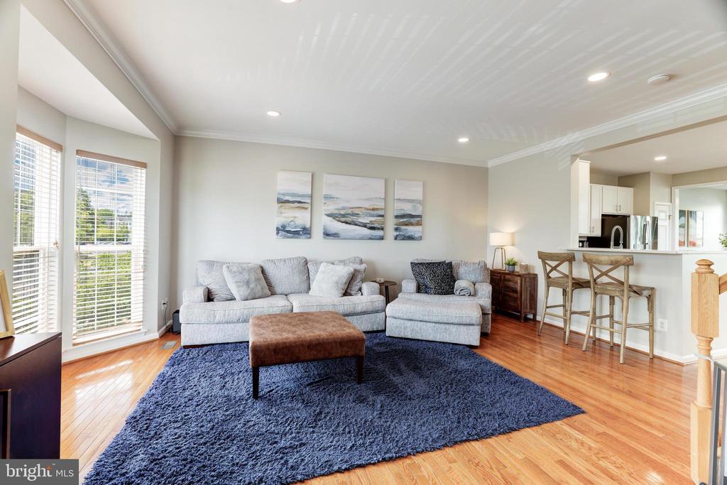 2520 BANSHIRE DRIVE