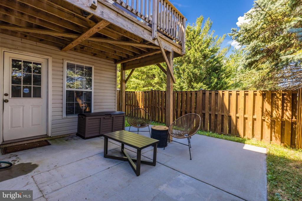 2520 BANSHIRE DRIVE