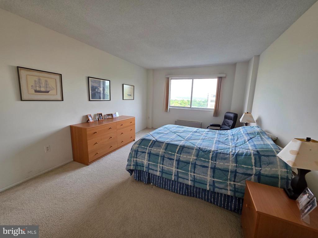 2059 HUNTINGTON AVENUE 903