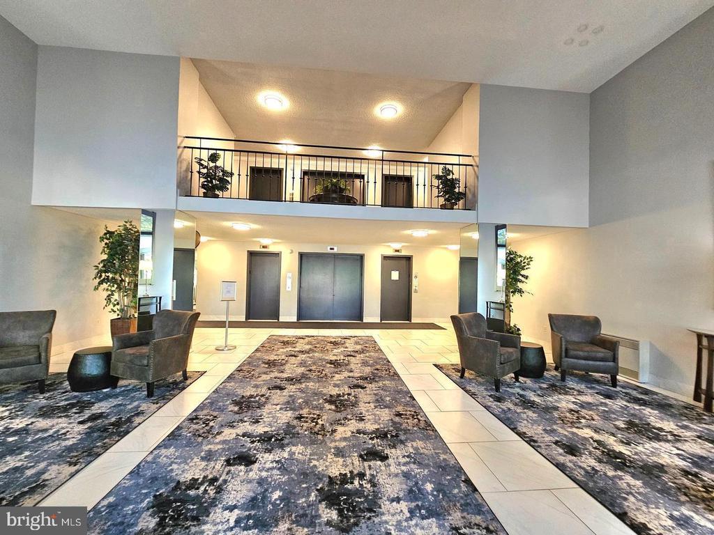 2059 HUNTINGTON AVENUE 903