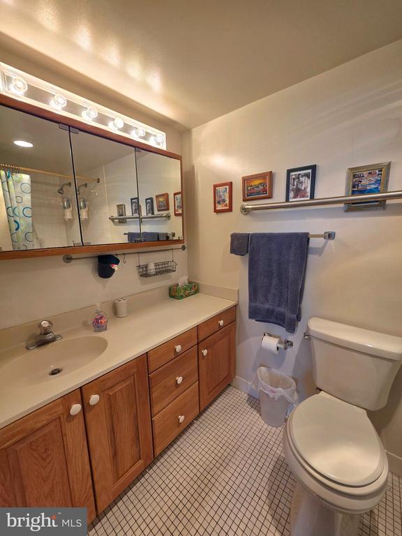 2059 HUNTINGTON AVENUE 903