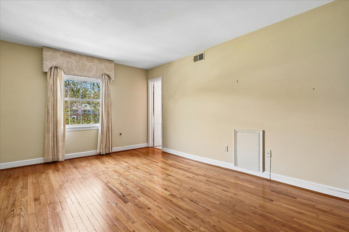 6315 OLDE TOWNE COURT