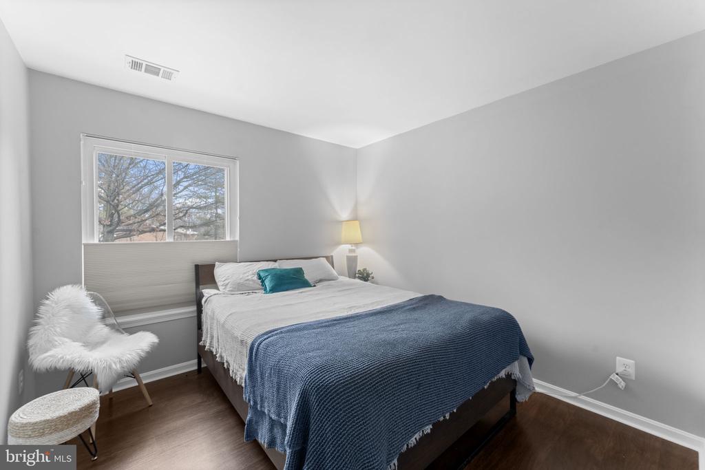 2806 LEE OAKS PLACE 202
