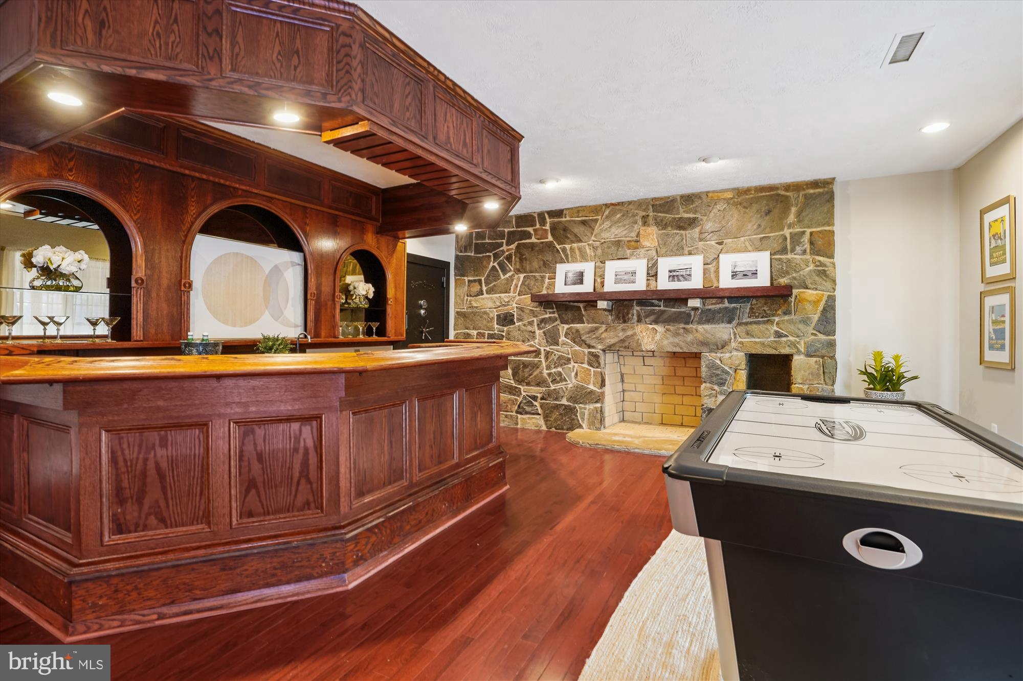 7480 DUNQUIN COURT