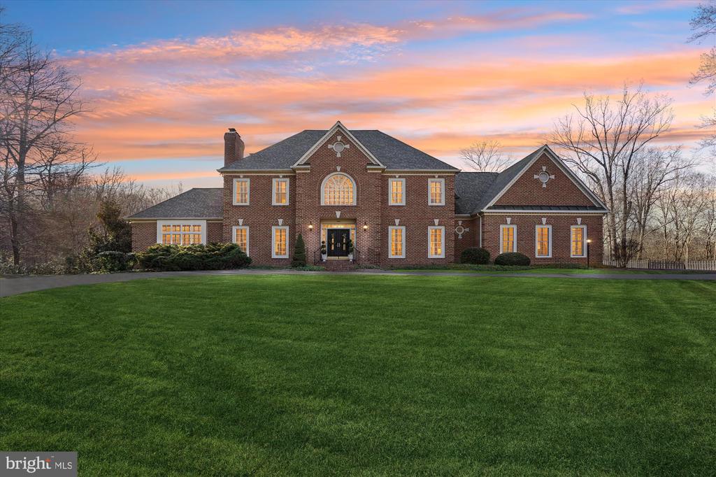 7480 DUNQUIN COURT