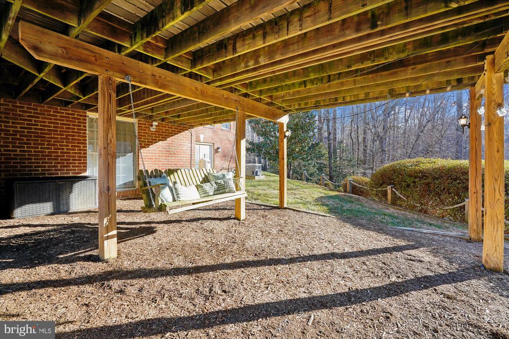 7480 DUNQUIN COURT
