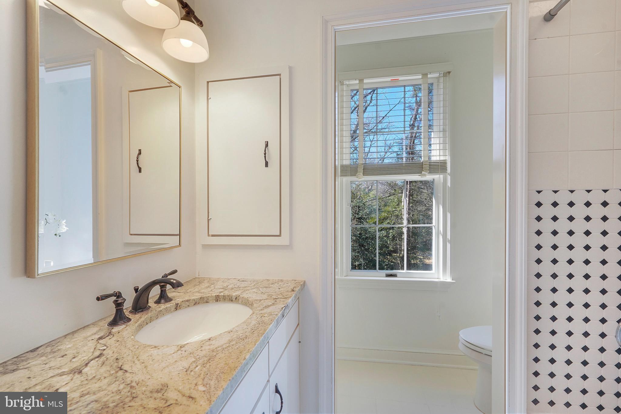 815 ARCTURUS ON THE POTOMAC