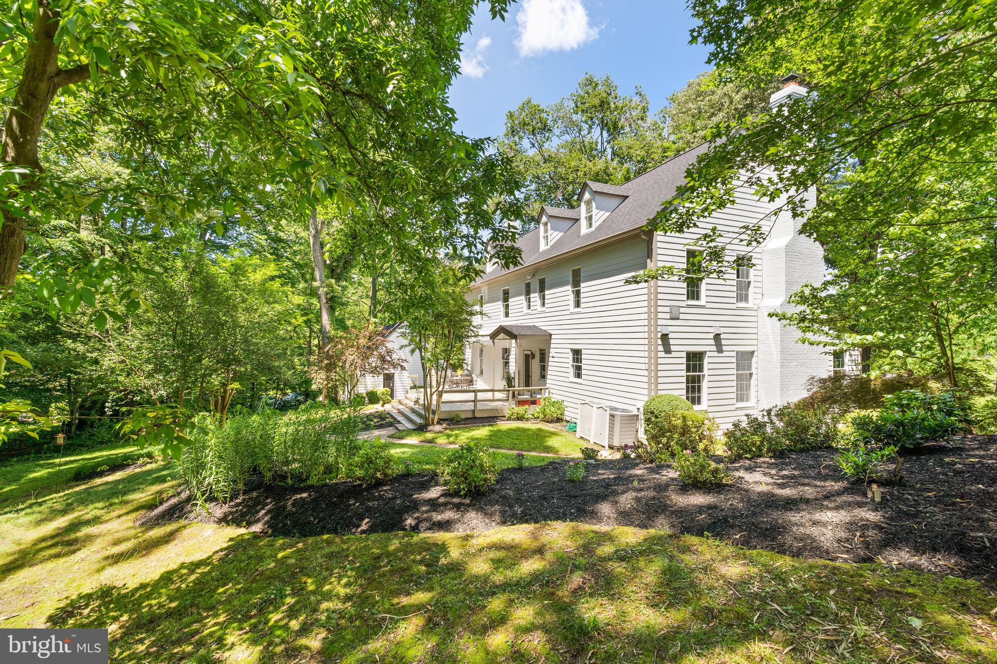 815 ARCTURUS ON THE POTOMAC