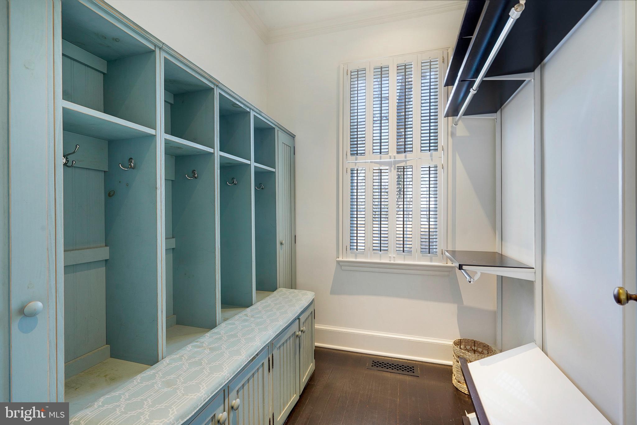 815 ARCTURUS ON THE POTOMAC