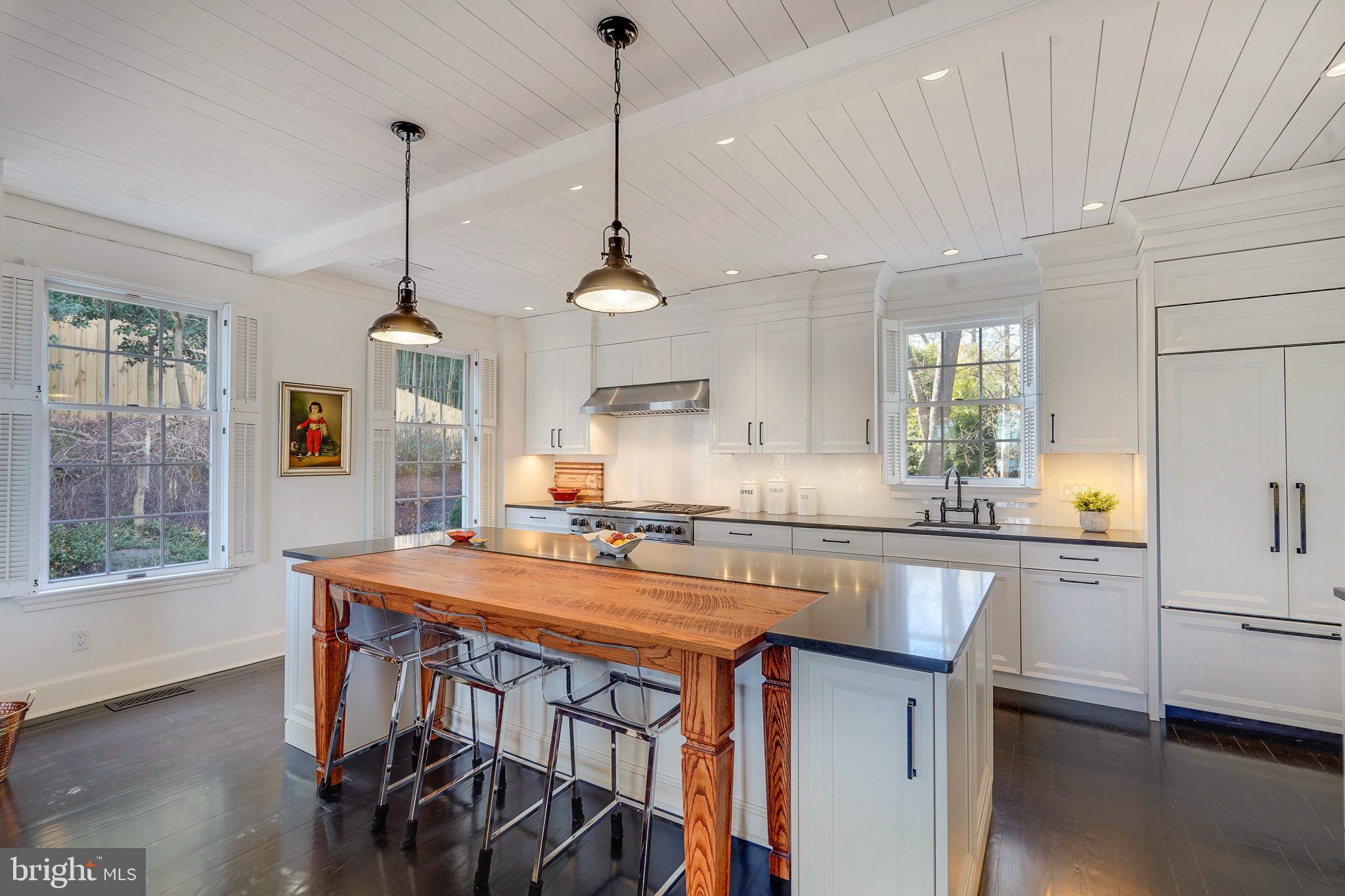 815 ARCTURUS ON THE POTOMAC