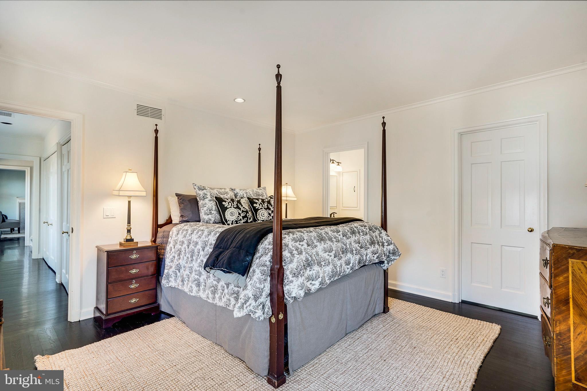 815 ARCTURUS ON THE POTOMAC